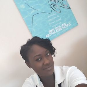 Meet your Posher, Staci